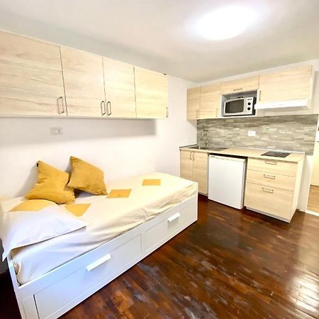 Luna'S Cozy Apartment, Skiin Skiout In Centre بيريوِل تْشيرفينيا المظهر الخارجي الصورة