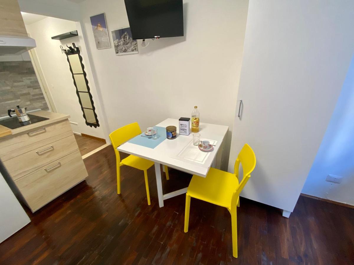 Luna'S Cozy Apartment, Skiin Skiout In Centre بيريوِل تْشيرفينيا المظهر الخارجي الصورة
